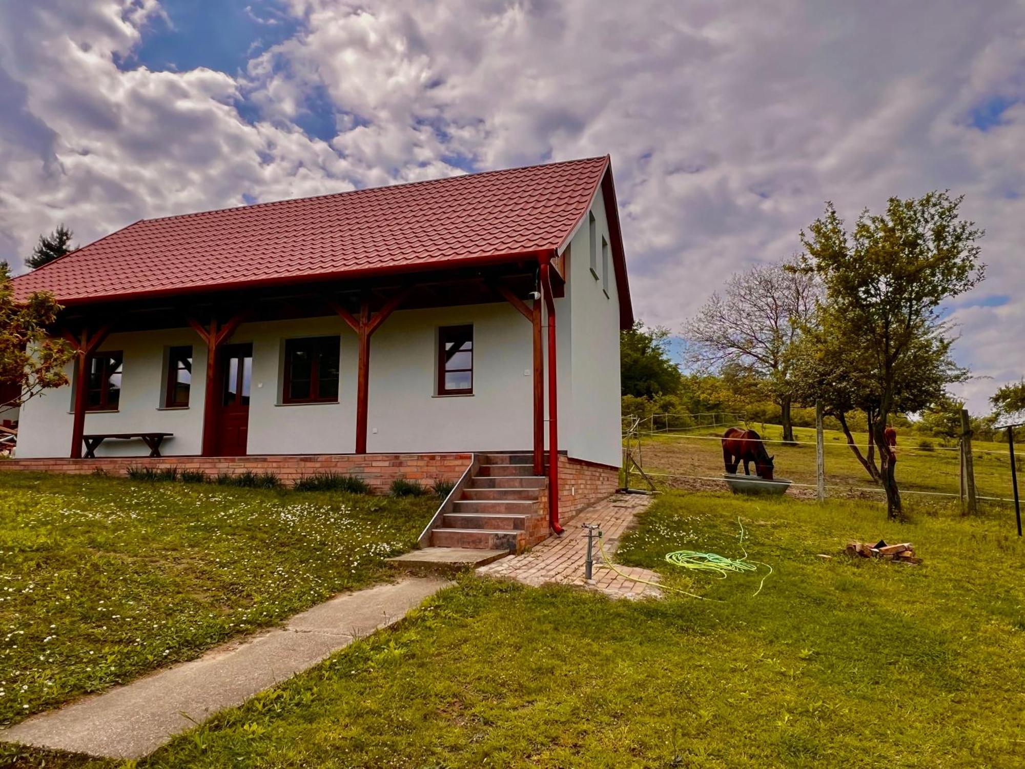 Pilisi Lovas Major, Dorog Bed and Breakfast Εξωτερικό φωτογραφία